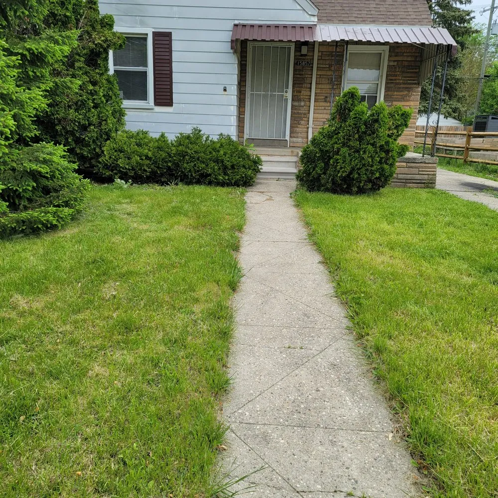 Affordable outdoor landscaping for homes across Warren, MI - Certified Cuts