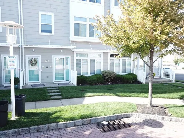 Affordable garden landscaping in Inwood, NY - Cerullo Landscape and Irrigation