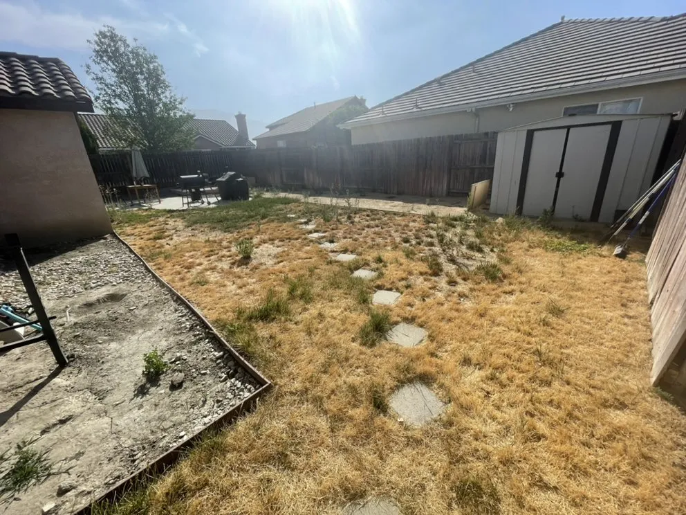 Expert landscaping services experts serving Hemet, CA - Cervantes Clean & Haul