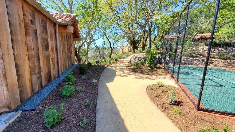 Top-rated lawn care service with custom design across Sonoma, CA - Cervantes Landscape