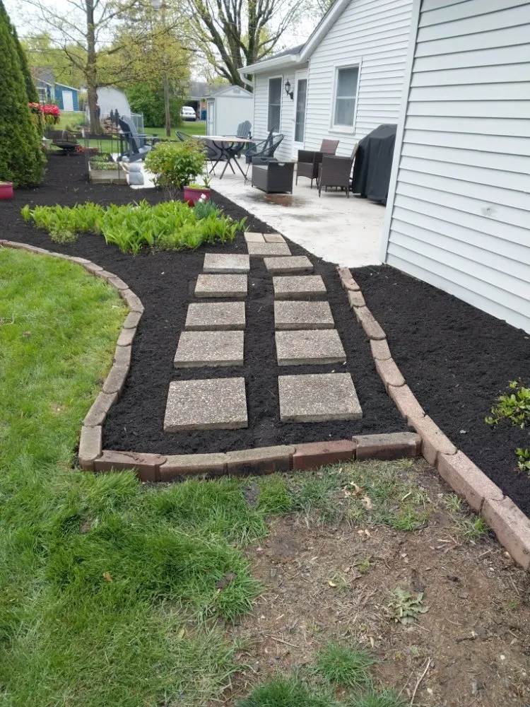 Affordable landscape design in Carmel, IN - Cesar Lawn & Tree