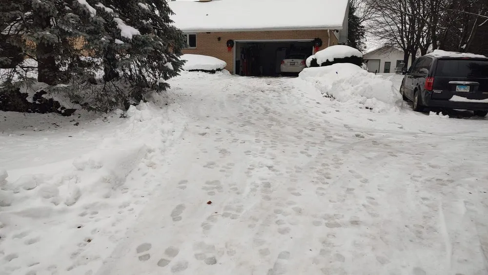 Professional garden landscaping in Harvard, IL - Cesar's Landscaping & Construction