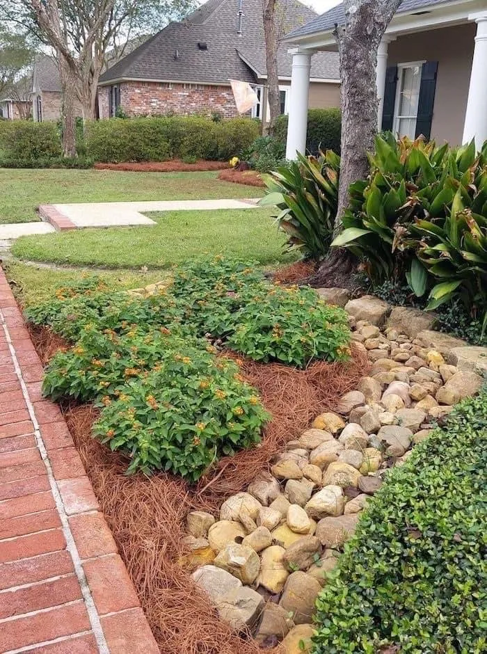 Affordable garden landscaping experts serving Calabash, NC - Cesar's Lawn Care