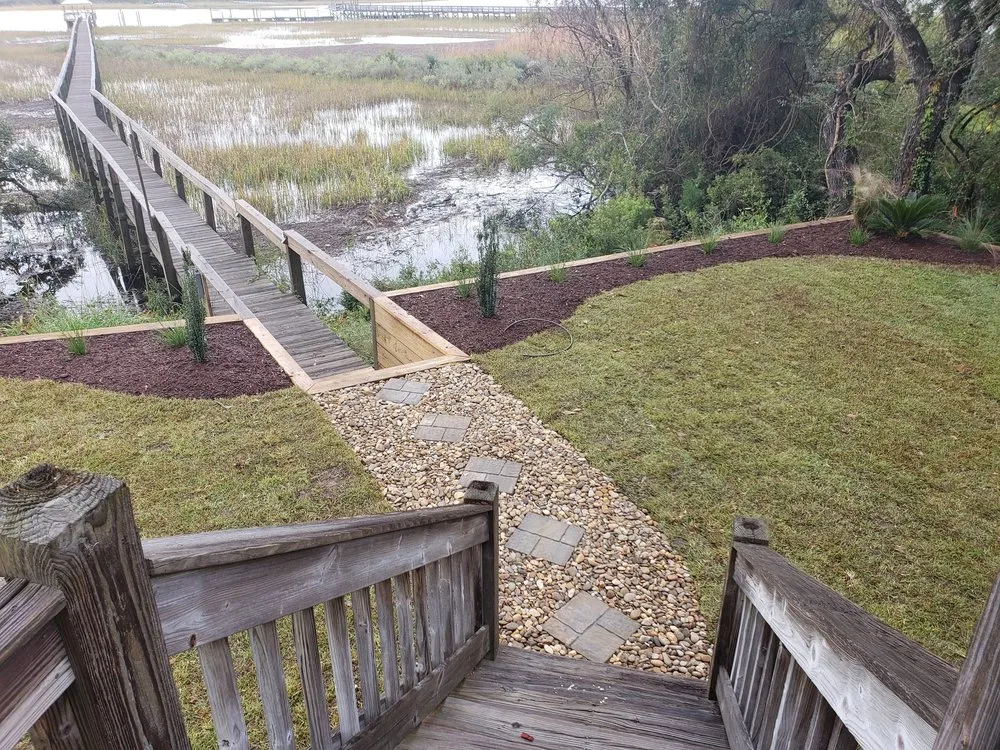 Top-rated yard cleanup service experts serving Calabash, NC - Cesar's Lawn Care