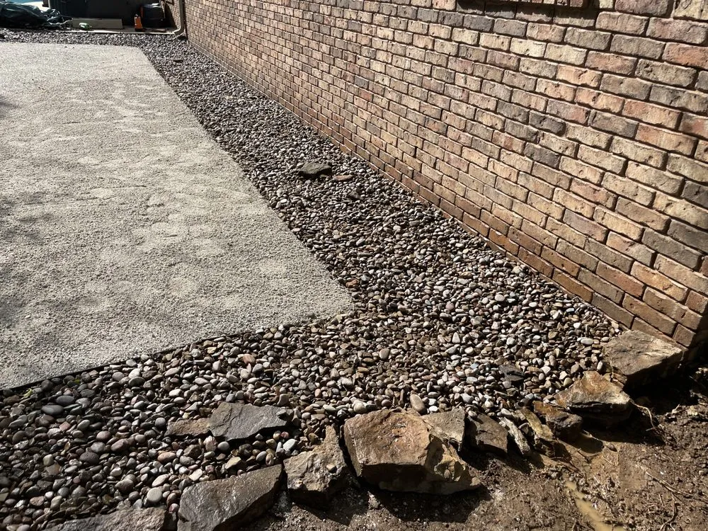 Professional landscape design experts serving Lowell, AR - Cew Landscape