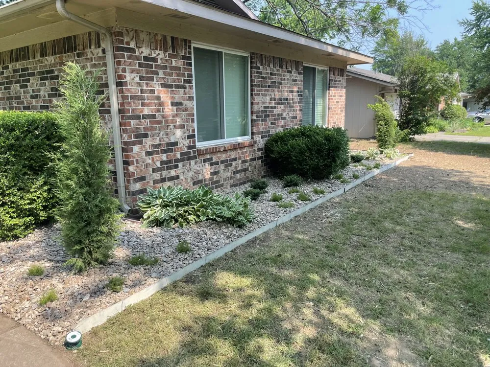 Trusted landscape installation for year-round maintenance across Lowell, AR - Cew Landscape