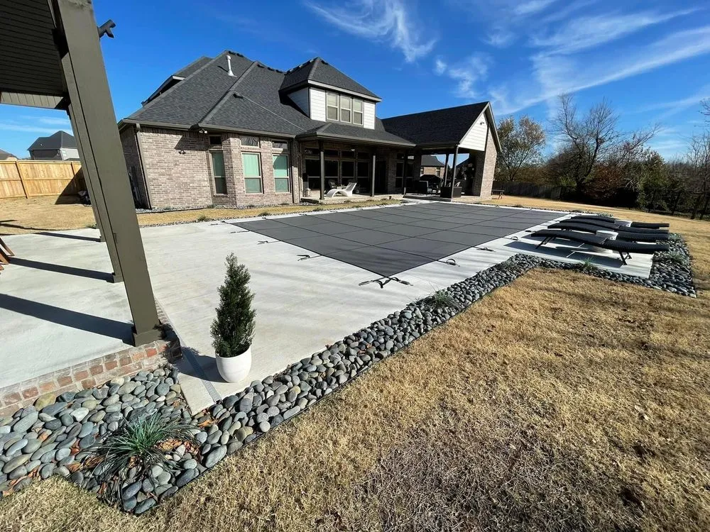 Local lawn care service in Lowell, AR by Cew Landscape