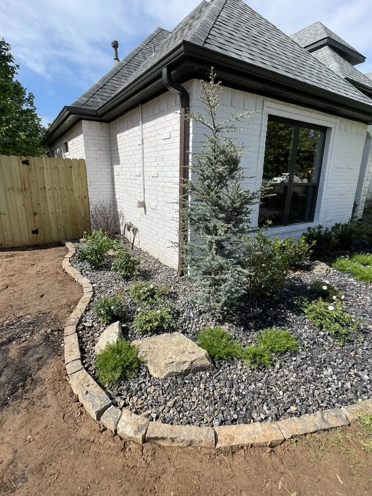 Affordable residential landscaping in Lowell, AR by Cew Landscape
