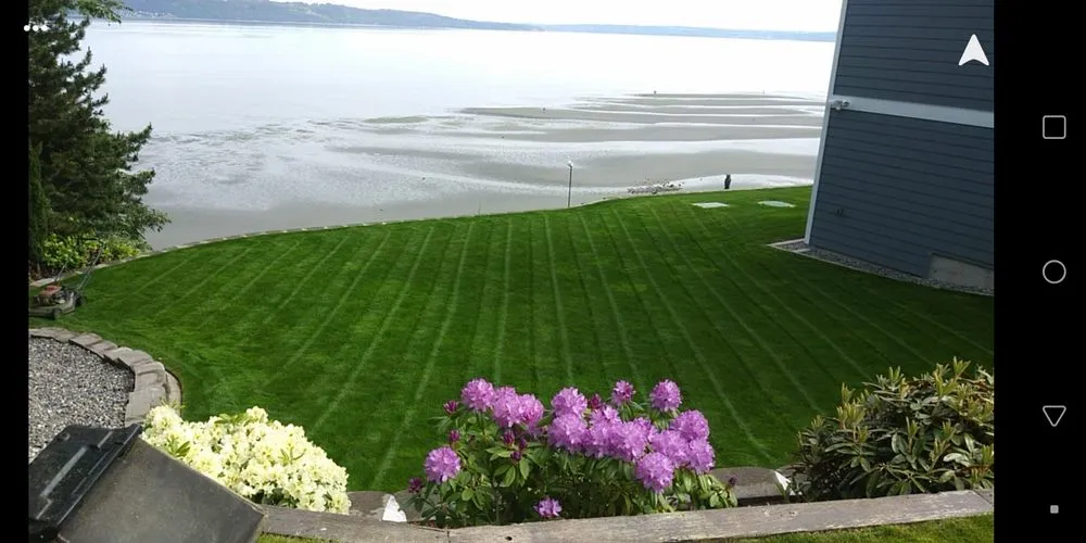 Local residential landscaping near you in Federal Way, WA by C&F Lawn Care