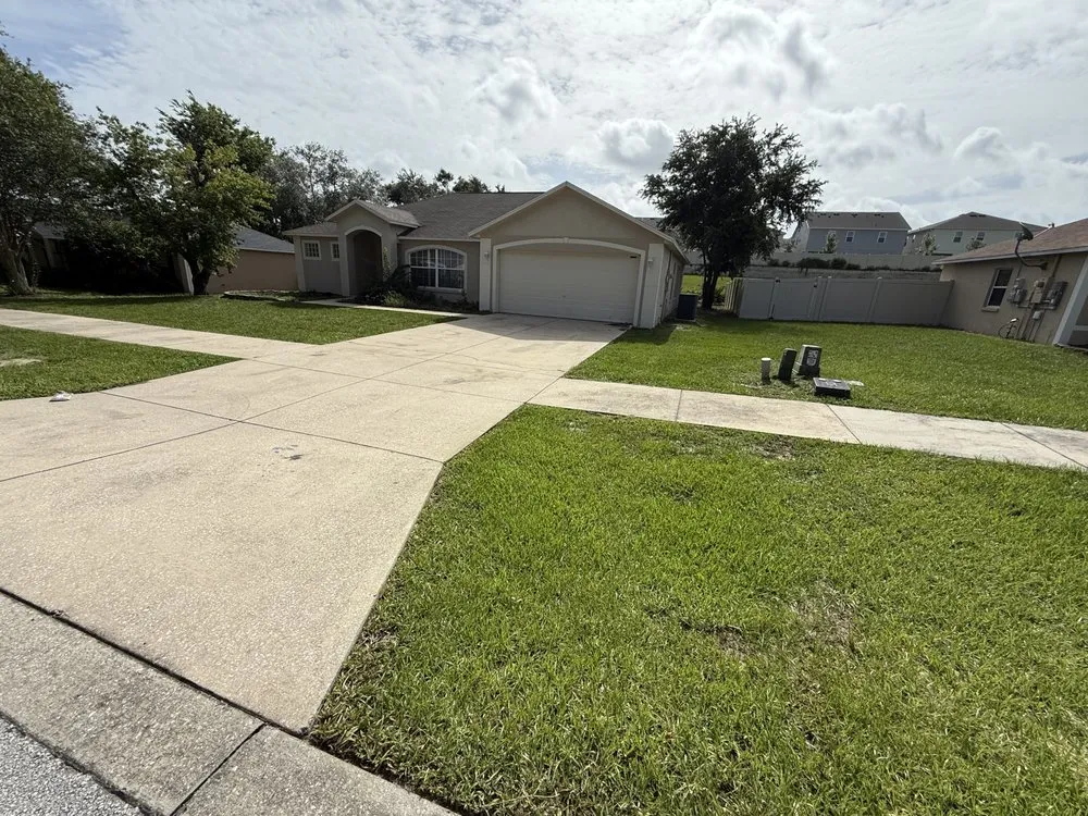 Trusted yard maintenance with custom design in Montverde, FL by CF Lawn Care