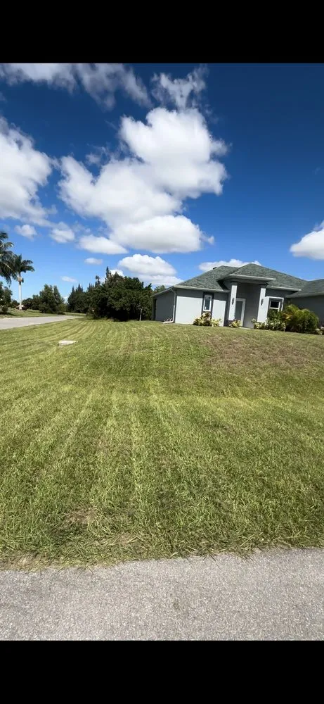 Professional yard maintenance in Lehigh Acres, FL - CFM Landscaping and Lawn Care