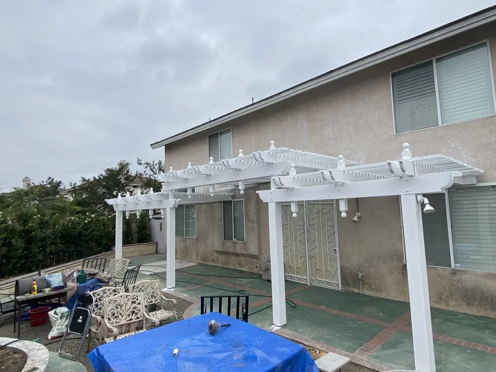 Expert lawn care service near you across Los Angeles, CA - C&G Landscape