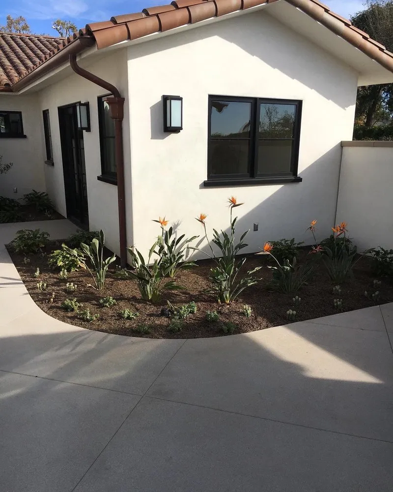 Professional garden landscaping in Gardena, CA by CG Tree And Landscape