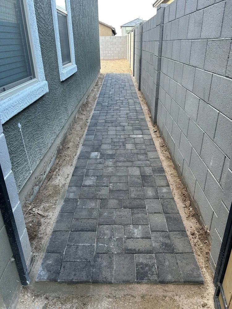 Custom lawn mowing service in Phoenix, AZ - C&G Turf Pros