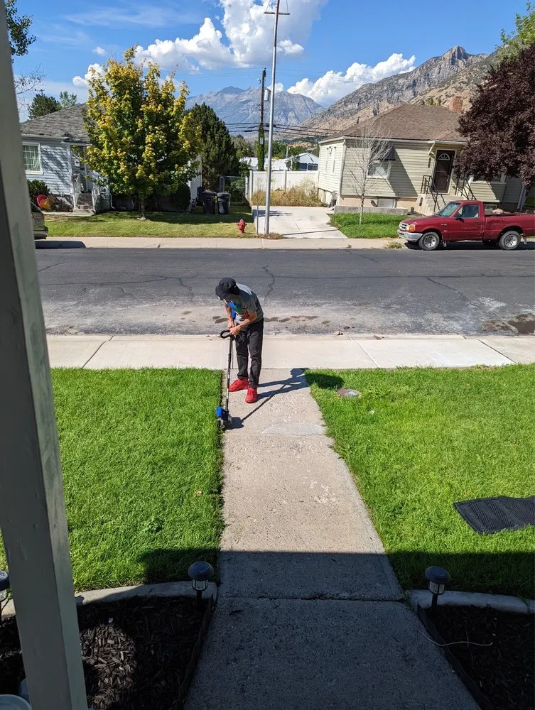 Top-rated garden landscaping in Pomona, CA - CG Yard Services