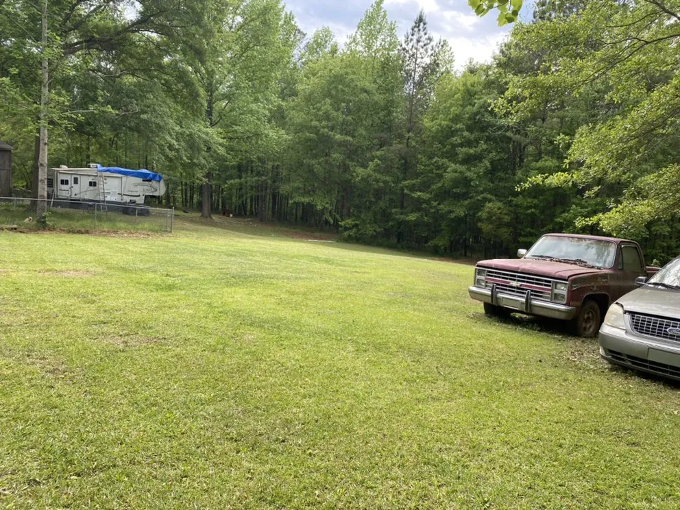 Trusted lawn mowing service experts serving Forsyth, GA - CGs landscaping and more