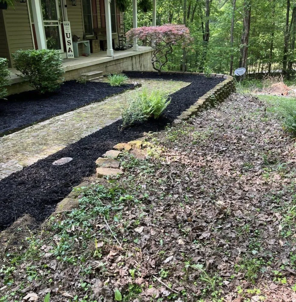 Reliable garden landscaping for homes in Lancaster, OH by CGs Landscaping