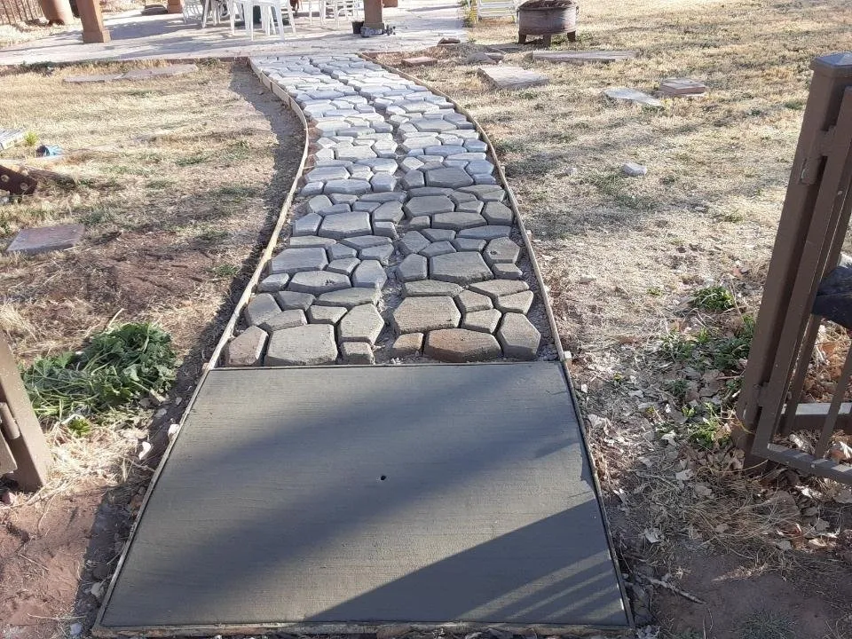 Affordable lawn care service for homes in Los Lunas, NM by CGS Landscaping