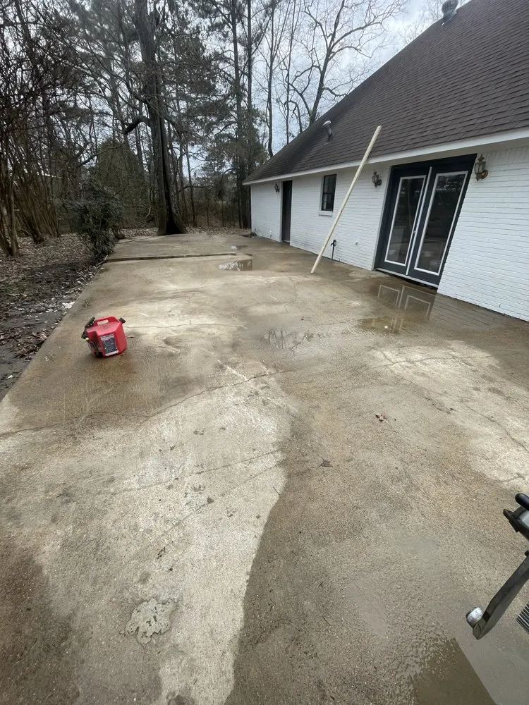 Professional yard cleanup service experts serving Red Banks, MS - Cgs Mowing & Landscape