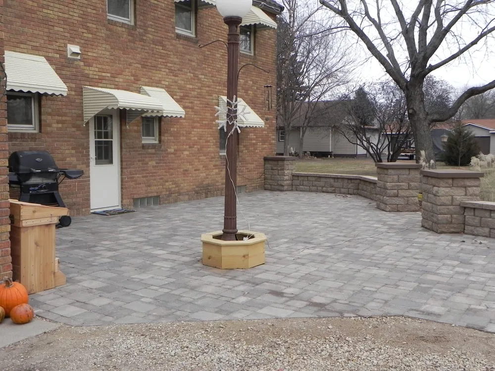 Professional lawn care service with custom design across Lakeville, MN - CGT