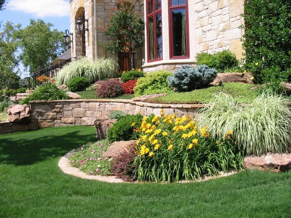 Expert landscape installation for beautiful yards in Lakeville, MN by CGT