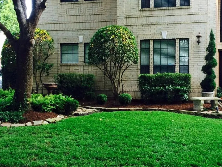 Affordable garden landscaping near you across Cypress, TX - C&H Landscape & Lawn Service