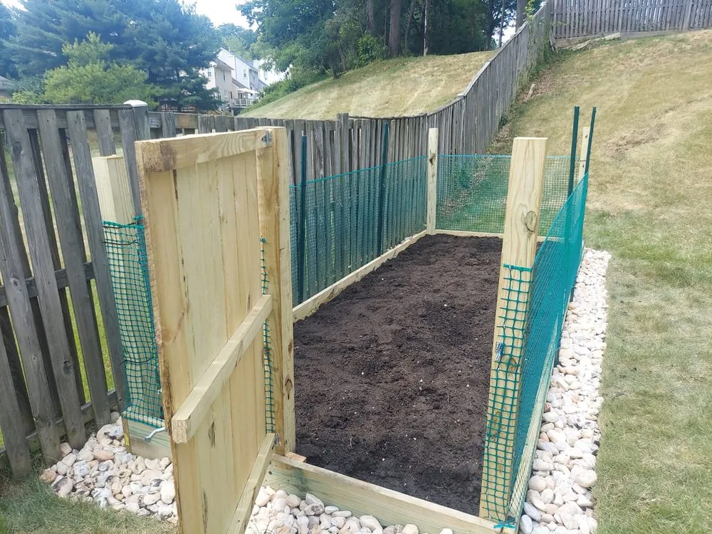 Professional yard maintenance in Silver Spring, MD by CH Landscape