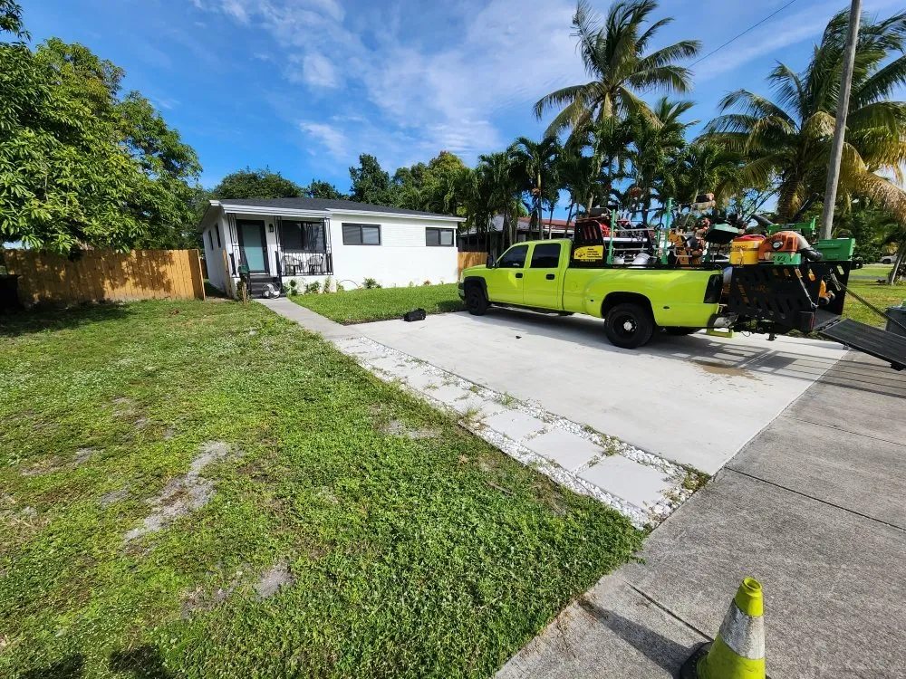 Affordable yard cleanup service for year-round maintenance across Miami, FL - CH Lawn Service