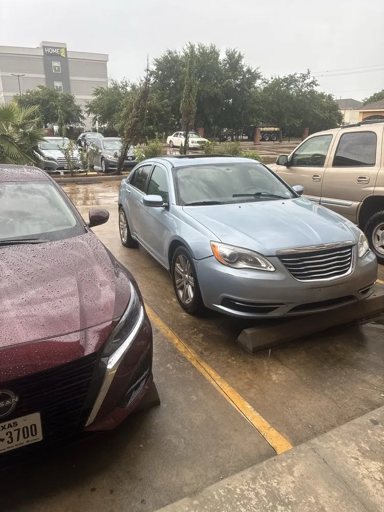 Expert yard maintenance in Baytown, TX - C&H services