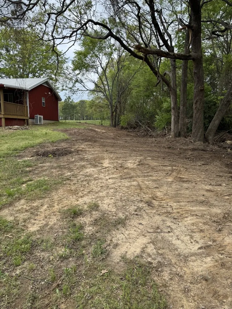 Affordable outdoor landscaping for year-round maintenance across Sallisaw, OK - C&H Underground