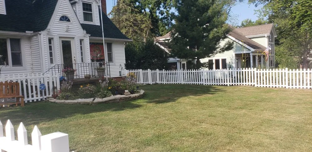 Top-rated yard maintenance experts serving Lake Geneva, WI - Chacaz Lawncare