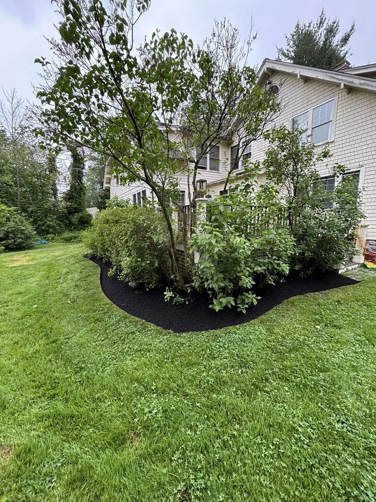 Custom lawn mowing service in Sterling, MA by Chace Hill Lawn Care