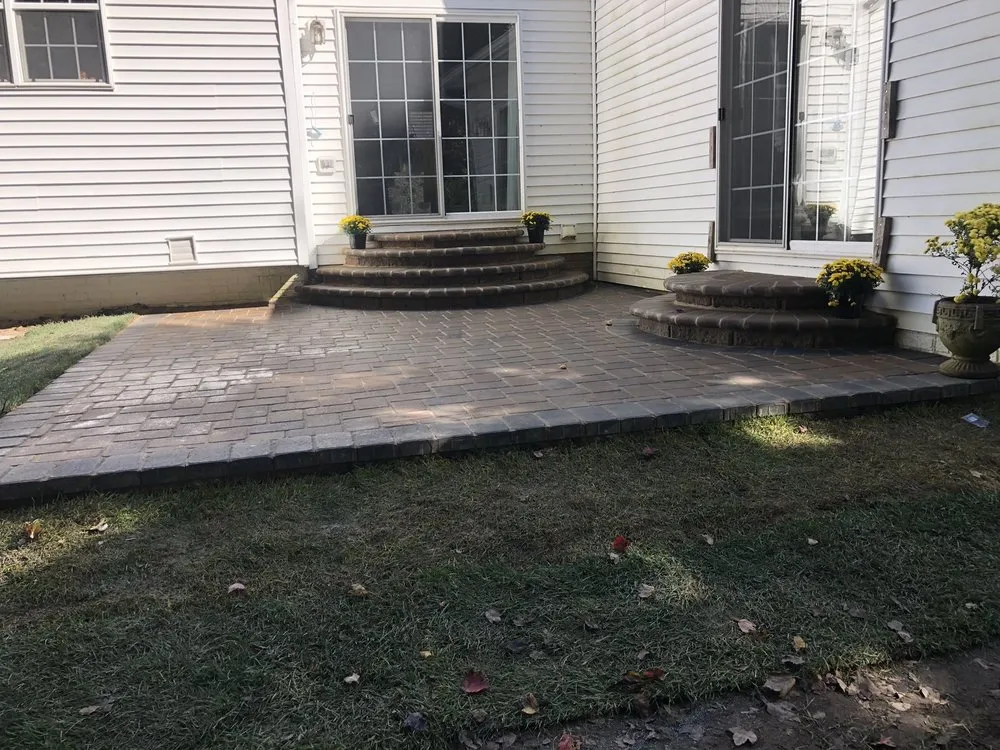Expert yard maintenance experts serving Annapolis, MD - Chacon Hardscapes