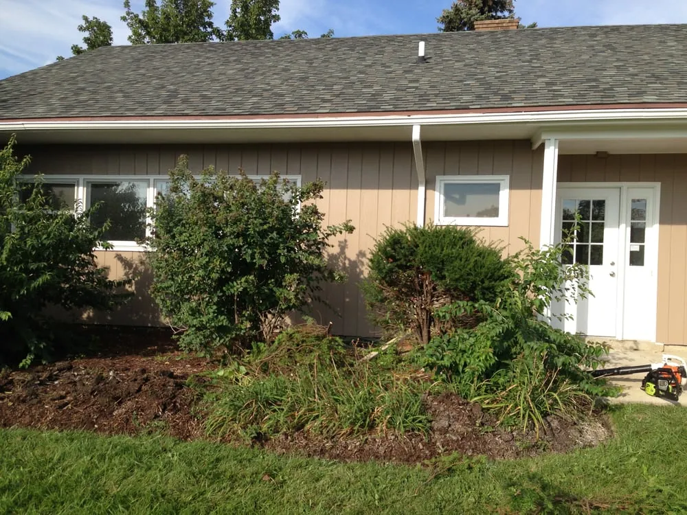 Top-rated outdoor landscaping in Romeoville, IL by Chacon Landscaping