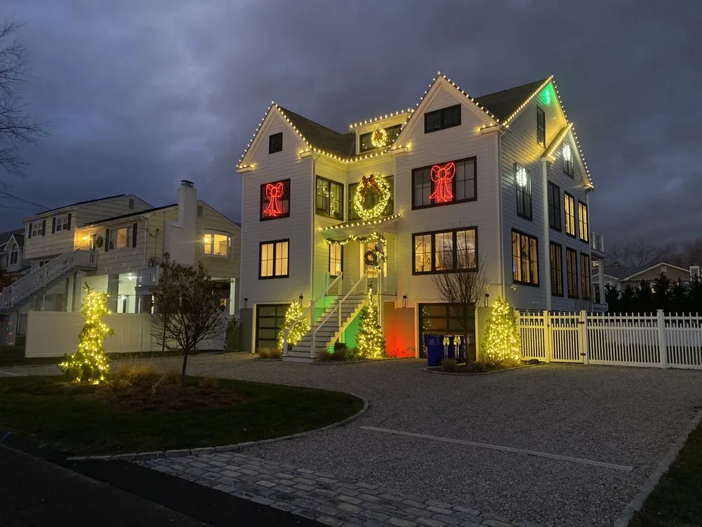 Reliable yard maintenance experts serving Bridgeport, CT - Chad Landscapes