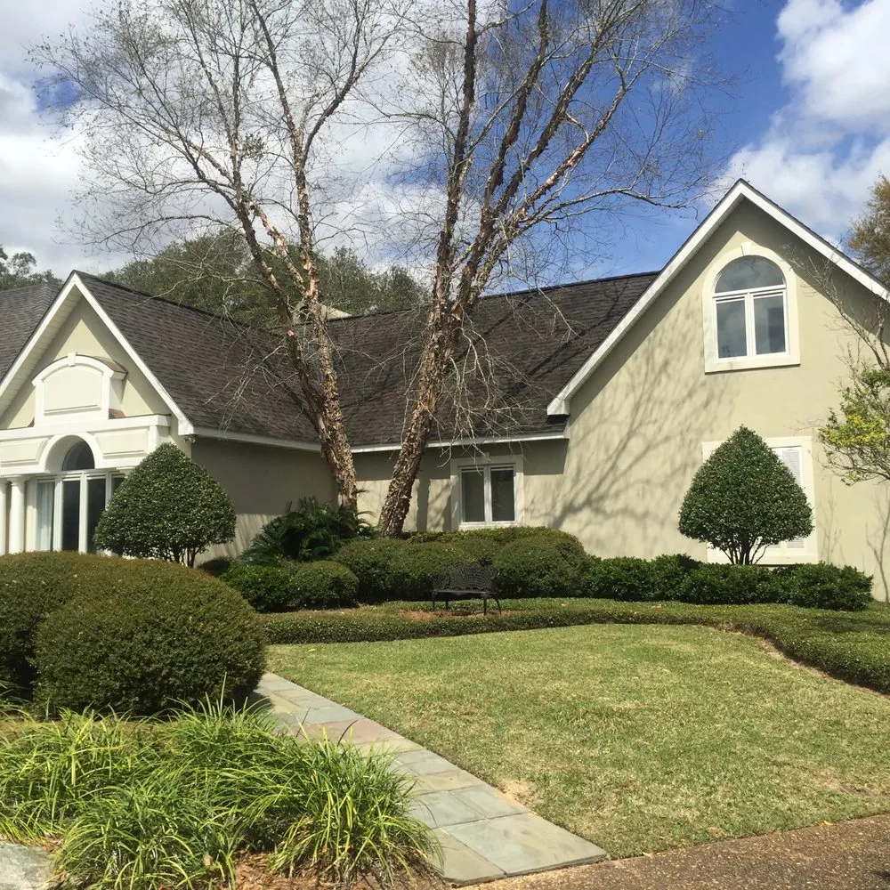 Local garden landscaping for year-round maintenance across Mobile, AL - Chad's Landscape Management