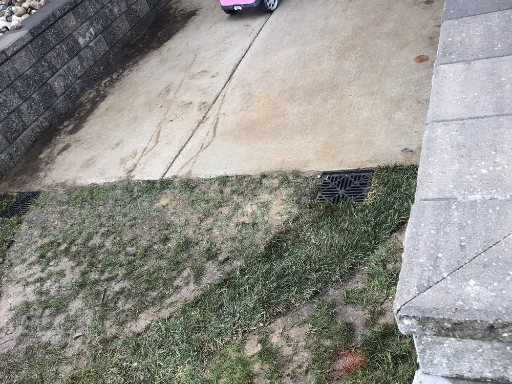 Reliable yard maintenance for beautiful yards across Waterford, MI - Chad's Landscaping