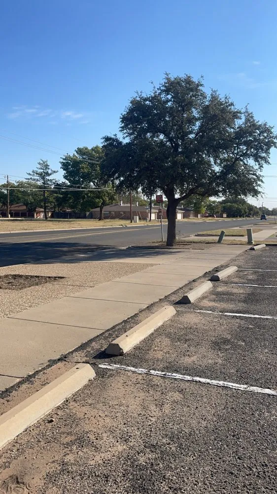 Custom landscape installation for homes in Lubbock, TX by Chads Lawn Care