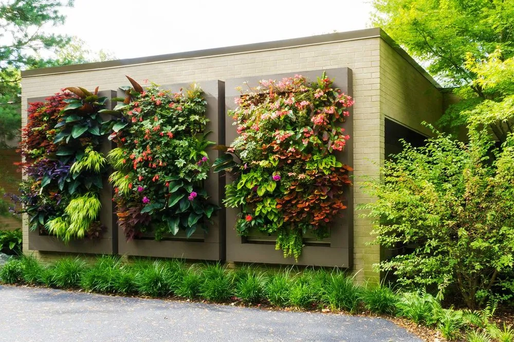 Reliable outdoor landscaping for beautiful yards in Wilmette, IL by Chalet Landscape