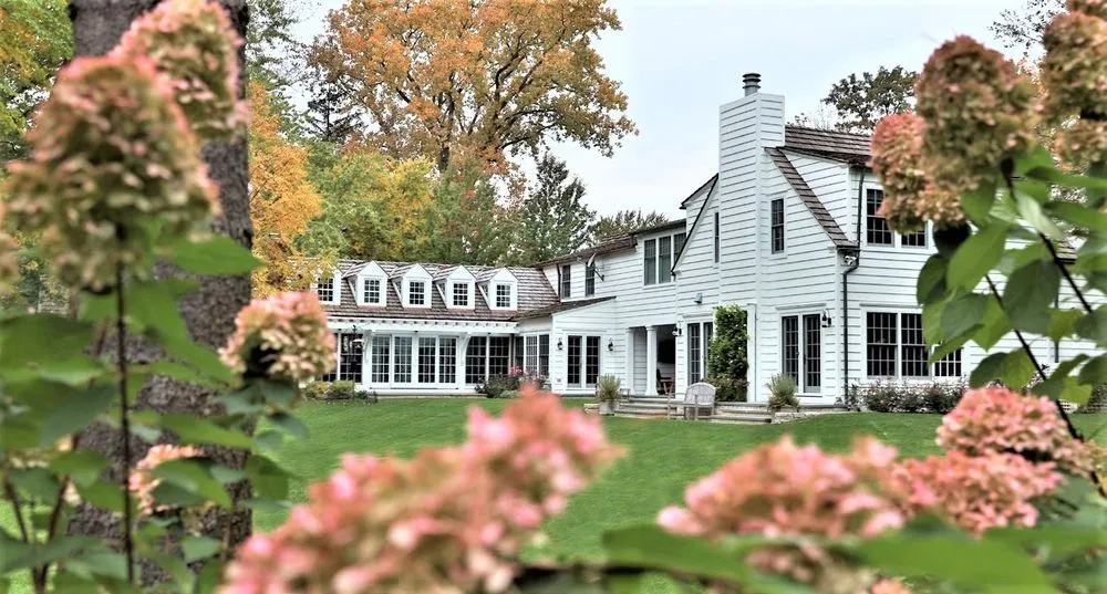 Expert lawn mowing service with custom design in Wilmette, IL by Chalet Landscape