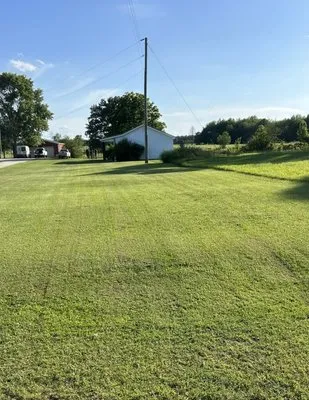 Challender Bro’s Lawn Care & Outdoor Maintenance Logo