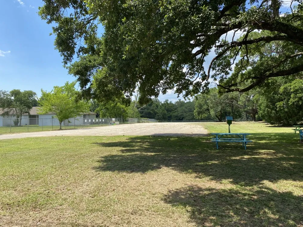 Trusted landscaping services in Fairhope, AL - Challenger Lawncare and Landscaping