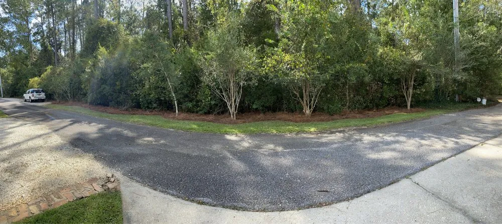 Custom yard cleanup service with custom design across Fairhope, AL - Challenger Lawncare and Landscaping