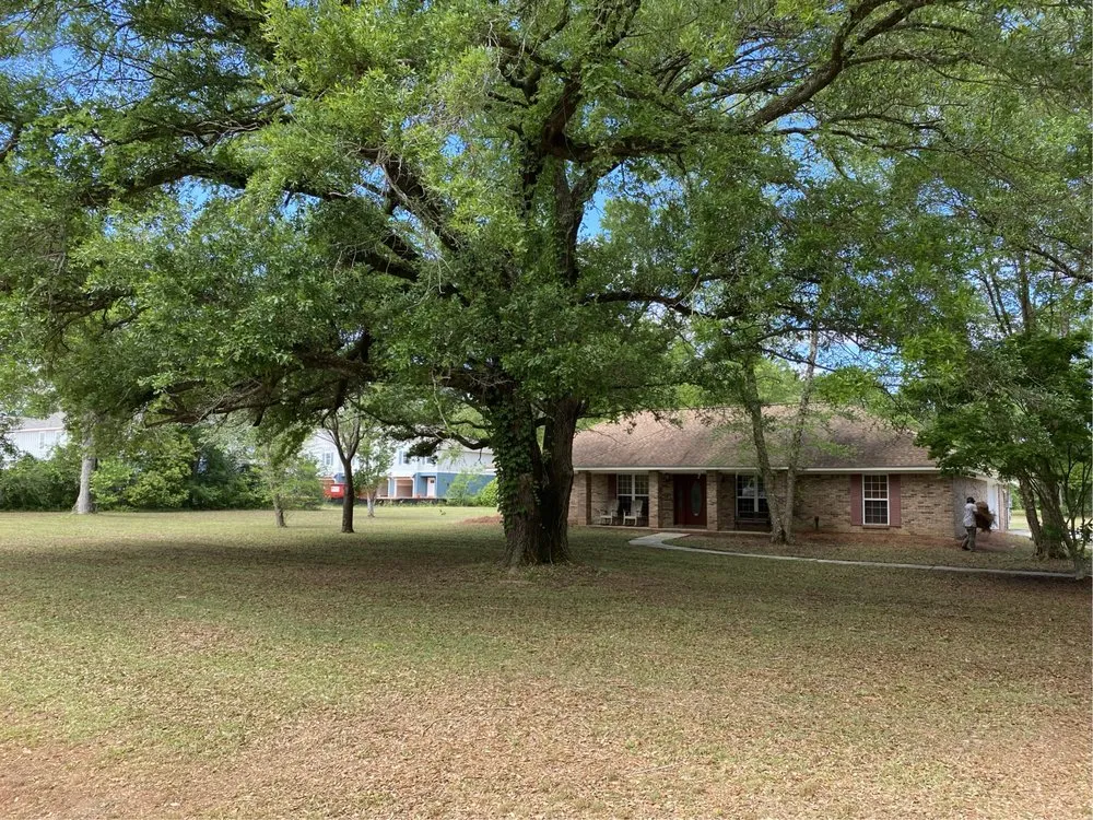 Local landscape design in Fairhope, AL by Challenger Lawncare and Landscaping