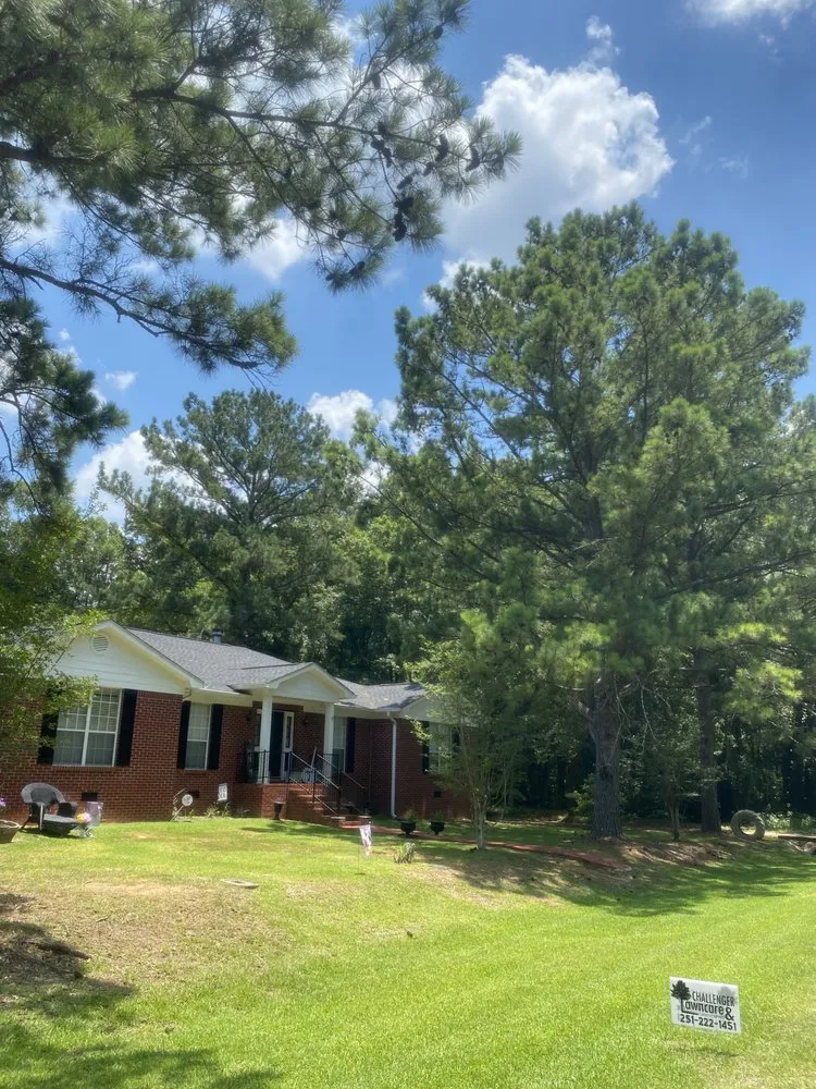 Trusted lawn mowing service in Fairhope, AL - Challenger Lawncare and Landscaping