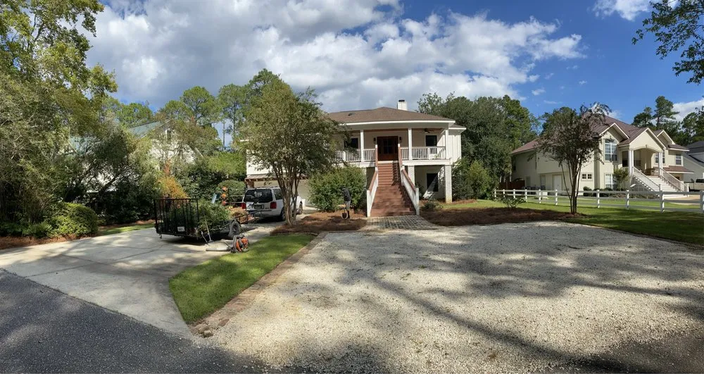 Custom yard cleanup service in Fairhope, AL - Challenger Lawncare and Landscaping