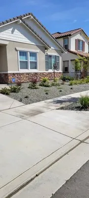 Chalos Landscape Services Logo