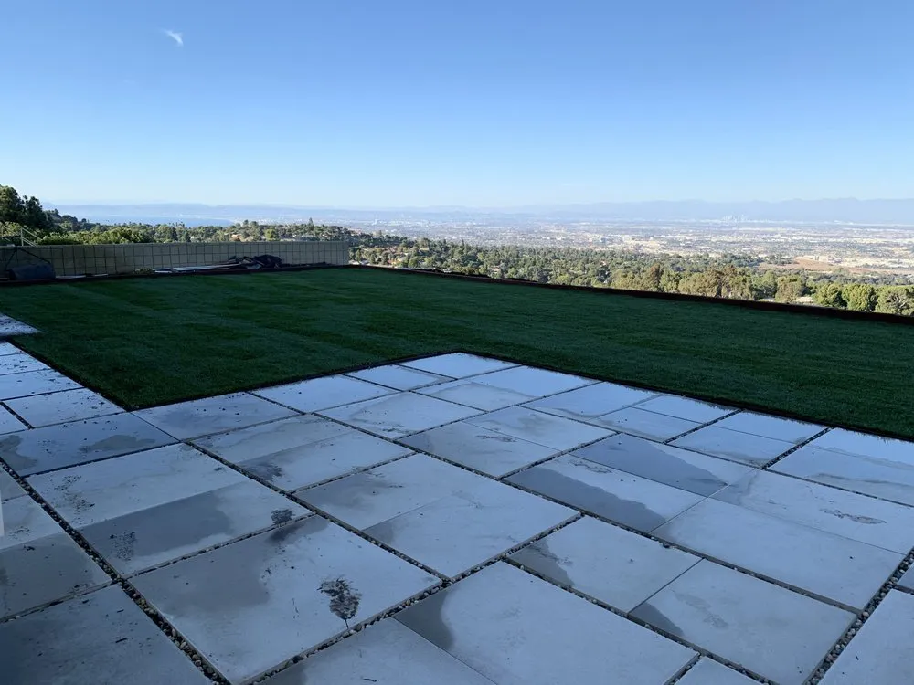 Expert lawn care service experts serving Torrance, CA - Chaman