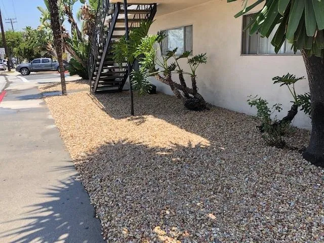 Affordable yard cleanup service in Torrance, CA - Chaman