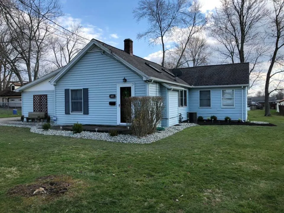 Affordable landscape design with custom design in Niles, OH by Chamberlain Lawn Care